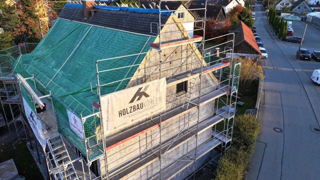 altbau und dachsanierung in eglharting durch die zimmerei holzbau köhler